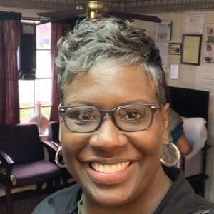 Meet your Posher, Tara